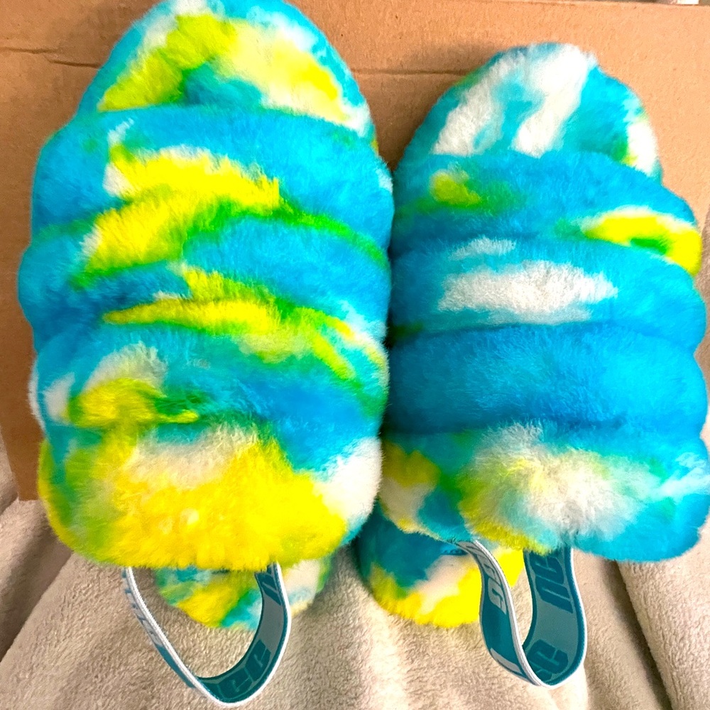 UGG Marble Fluff Yeah Slippers(OBSL). Size 1. New with Box